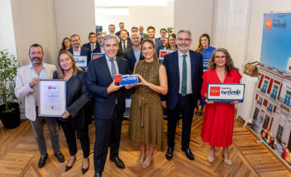 La Comunidad de Madrid entrega el sello Madrid Excelente a Asepeyo, una de las principales mutuas colaboradoras con la Seguridad Social.